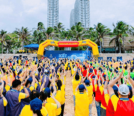 Team building bãi biển