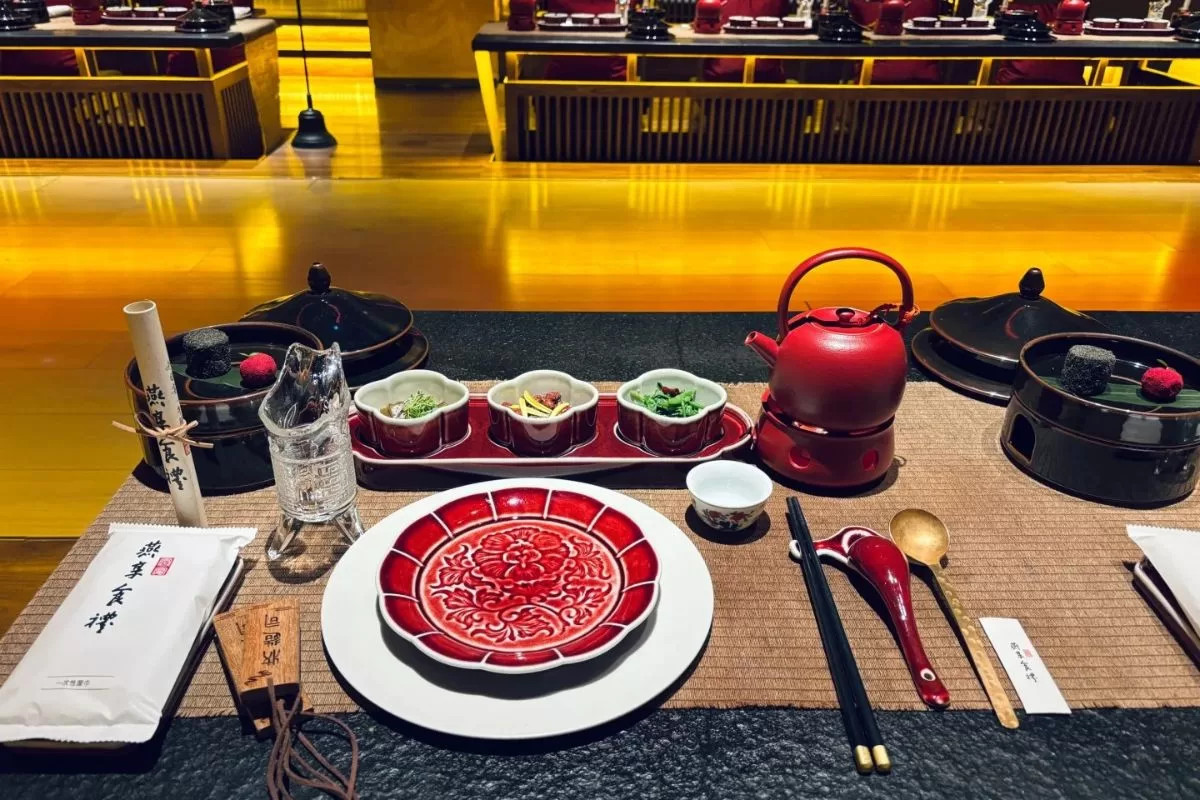 Du lịch Cung Yến Thượng Hải